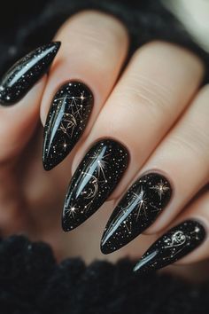 Halloween Nails Witchy, October Nails Almond, Witch Aesthetic Nails, Witchy Nails Almond, Witchy Halloween Nails, Subtle Halloween Nails, Skeleton Nails, Spooky Inspiration, Halloween Nails Acrylic