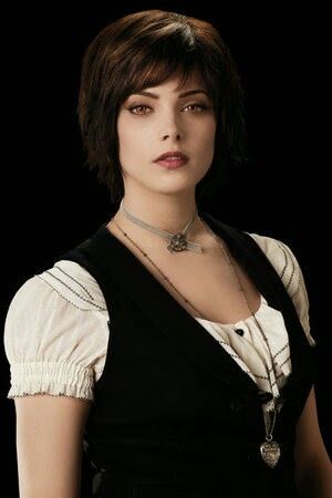 Alice the psychic vampire Alice Cullen, Ashley Greene, Short Hair, Hair, Black