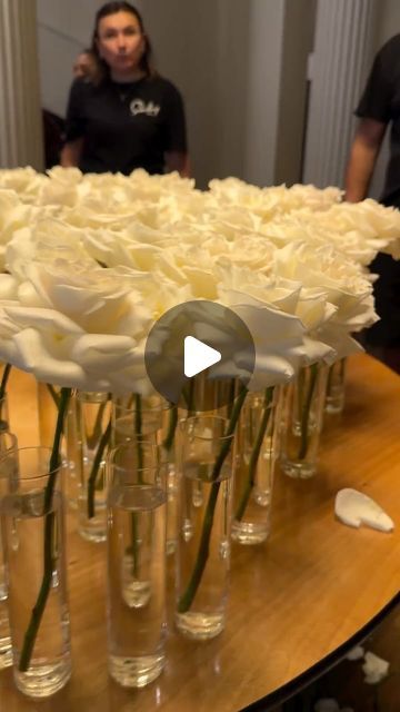 | FLORIST | NEW YORK on Instagram: "How to open 180 buds and roses for the wedding day!

1. One Day before the wedding day clean all roses from leaves 🍃 and thorns .

2. Reflexes roses in the venue of event day, not in the studio !they will be more freshy and you will not see any damage in the petals." One Rose Centerpiece, Single Stem Rose, Rose Centerpieces, Before The Wedding, One Rose, Single Rose, In The Studio, Wedding Centerpieces, The Studio