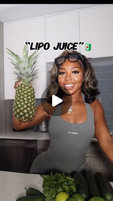 JUICEGYAL| Fitness| Juice enthusiast | health 🥜 on Instagram: "JALEPENO SLIM WAIST JUICE 🌶️

I know this sounds crazy but trust me with this one 🤣🧃
Jalapeños contain capsaicin, which can help with weight loss by increasing metabolism and burning fat. They also have a low glycemic index, so they don’t have a big effect on blood sugar. 
 
We all know mint and mines  are natural detoxifiers so if you want a skin waist and a flat stomach this is all you need. 

Drink morning and night (twice daily) for a week along with a clean diet and you’ll see MAJOR results 💖✨

LIKE, COMMENT, SHARE & TAG 🔥

Happy healing, make sure you follow @eliteeatzatl for more.

Hair: @ycthestylist 
Lashes: @liitlashesbeautylounge 
Outfit: @wewantmor_" Drinks Smoothies, Fat Burning Juice, Smoothies Recipes, Healthy Drinks Smoothies, Clean Diet, Glycemic Index, Increase Metabolism, Low Glycemic, Stomach Fat