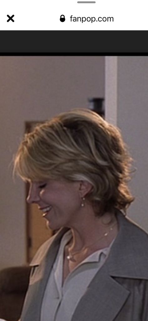 Sarah Richardson Hairstyle, Natasha Richardson Short Hair, Natasha Richardson 90s, Natasha Richardson Hair, Cynthia Nixon Hair, Denise Richards Hair Layered, Natasha Richardson, Shag Hair, New Cut