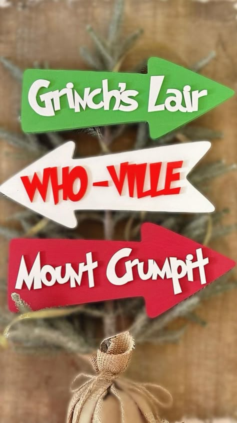 Mount Crumpit Grinch, Grinch Lair, Grinchmas Decorations Diy, Grinch Signs, Grinch Theme Christmas, Mount Crumpit, Grinch Christmas Decor, Grinch Sign, Grinch Decor