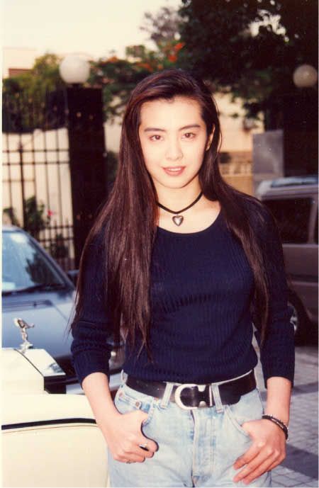 Joey Wong Pictures Joey Wong 90s, 80s Hong Kong Fashion, Hong Kong 90s, Joey Wang, 90s Asian Fashion, Joey Wong, Early 90s Fashion, Fashion Through The Decades, Takuya Kimura