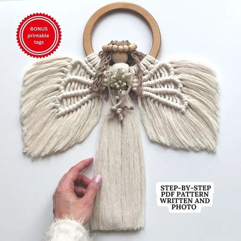 7 Lovely Guardian Angel Macrame Tutorials for Christmas / The Beading Gem Macrame Angel, Tutorial Macramé, Angel Wall Art, Knots Guide, Macrame Patterns Tutorials, Macrame Tutorial, Macrame Design, Tutorial Diy, Macrame Patterns