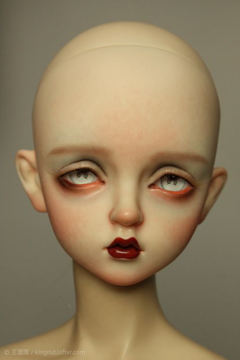 Bjd Makeup, Bjd Face, Hallowen Ideas, Vintage Mannequin, Doll Faces, Female Pose Reference, Creepy Dolls, Doll Repaint, Doll Eyes