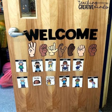 Teacher Morning Greeting, Student Greetings At The Door, Teacher Greetings At The Door, Door Greetings For Classroom, Welcome Door Preschool, Preschool Welcome Activities, Preschool Greetings, Morning Greetings For Classroom, Preschool Welcome Board