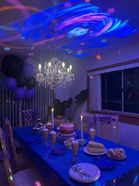 Coraline Themed Quinceanera, Coraline Themed Sweet 16, Coraline Themed Dinner, Coraline Inspired Party, Caroline Theme Party, Coraline Bedroom Decor, Coralline Birthday Theme, Coraline Bday Party Ideas, Coraline Halloween Party