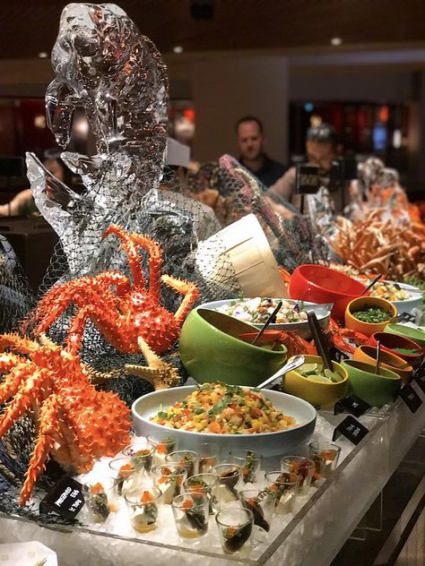 Seafood Decor, Poached Fish, Buffet Set Up, Seafood Buffet, Best Buffet, Seafood Paella, Dining Buffet, Buffet Decor, Buffet Set