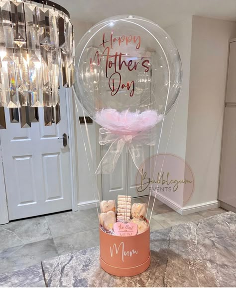 Ballon Gift Basket, Bobo Balloon Gift Basket, Bobo Balloons Decoration, Valentines Day Balloons, Mother’s Day Balloons, Balloon Gift Basket, Diy Mother's Day Gift Basket, Balloon Basket, Balloon Bouquet Diy