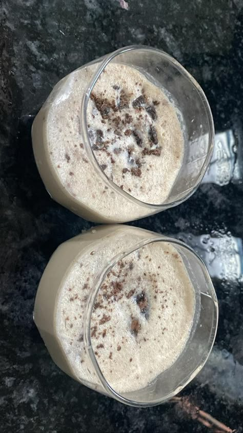 Cold Coffee Snap, Snaps Aesthetic, Goa Vacation, Best Junk Food, Eating Cereal, Cold Coffee Recipes, Foodie Instagram, Food Gallery, Snap Streak