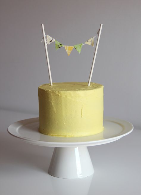 Yellow cake by sugar kids & cakes Yellow Colour Cake, Plain Yellow, Kids Cakes, Yellow Cake, Boy Birthday Cake, Colorful Cakes, Baby Yellow, Kids Cake, Cake Designs