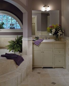 Mom Bathroom, Farmhouse Reno, Purple Bathroom Decor, Cream Bathroom, Small Bedroom Remodel, Traditional Bathroom Designs, Bathroom Decor Themes, Indoor Pools, Purple Bathrooms