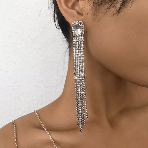 Wholesale Exaggerated Jewelry Long Tassel Full Rhinestone Earrings 2021 Nightclub Punk Personality Earrings Long Tassel Earrings, Tassel Drop Earrings, Gold Collar, Party Earrings, Earrings Women, Watches Women Fashion, Girls Party, Rhinestone Earrings, Tassel Earrings