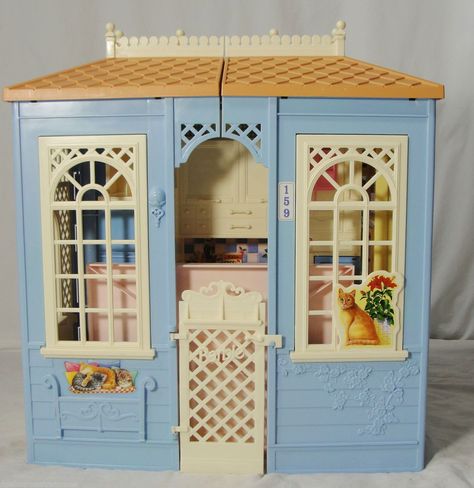 Blue Country Kitchen, Dreamhouse Barbie, House Victorian, Cottage Nursery, Barbie Playsets, Barbie Sisters, Glam Bedroom, Barbie Family, Blue Cottage