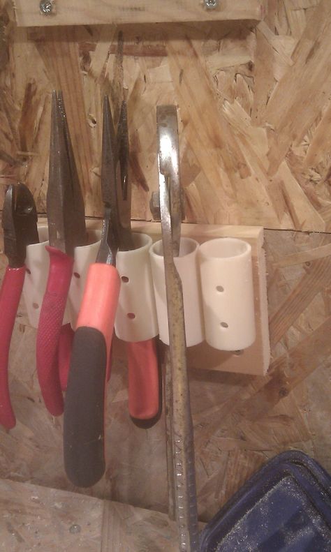 Pliers Storage Ideas, Diy Pliers Holder, Pliers Organization, Screw Storage Ideas, Tool Wall Storage, Garage Storage Inspiration, Garage Organisation, Storage Shed Organization, Garage Workshop Organization