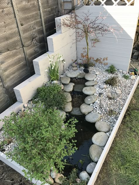 My Waterfall garden Small Garden Waterfalls, Garden Front Yard, Waterfall Garden, Low Maintenance Front Yard, Garden Landscaping Diy, Japanese Garden Landscape, Garden Waterfall, Front Yard Garden Design, Outdoor Gardens Design