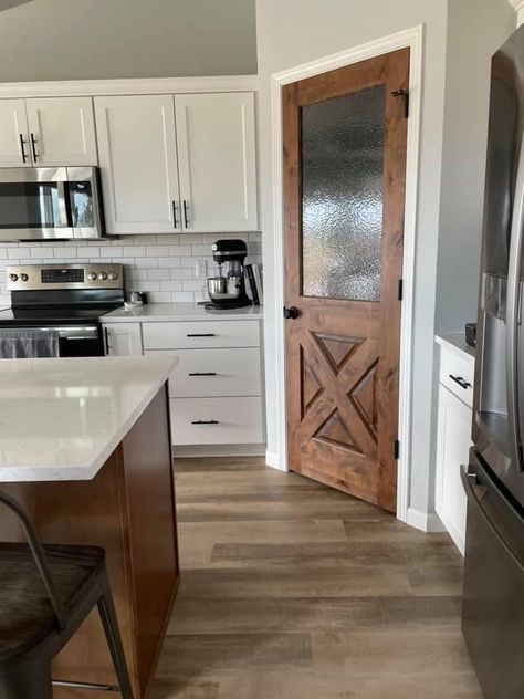 Partial Open Cabinet Kitchen, Corner Cabinet Pantry Ideas, Corner Kitchen Pantry Design, Pantry Door Ideas Farmhouse Style, Corner Pantry Door, Wood Pantry Door, Corner Kitchen Pantry, Barndo Ideas, Kitchen Pantry Doors