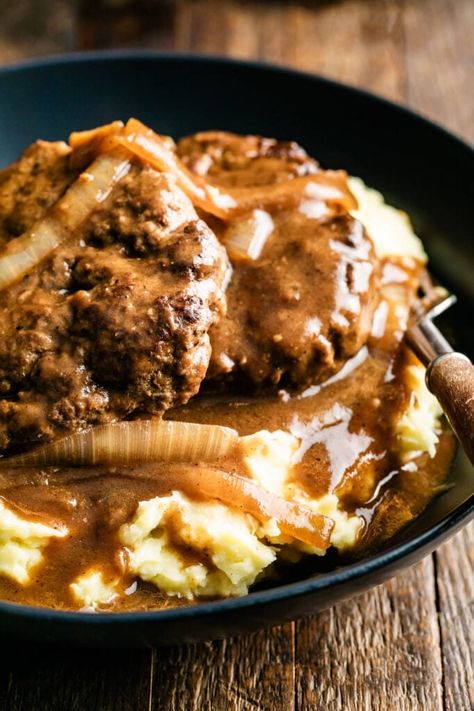 Soul Food Sunday Dinner Ideas, Soul Food Sunday, Brown Onion Gravy, Cabbage Recipes Southern, Sunday Dinner Ideas, Hamburger Steak And Gravy, Southern Fried Catfish, Hamburger Steaks, Soul Food Recipes