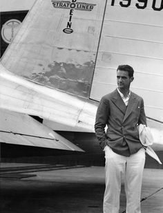 1000+ ideas about Howard Hughes on Pinterest | Jane Russell, Jean ... Rita Hayward, Howard Hughes, Travel Channel, Vintage Aircraft, Aircraft Design, Sandra Bullock, Hollywood Stars, Classic Hollywood, Historical Photos