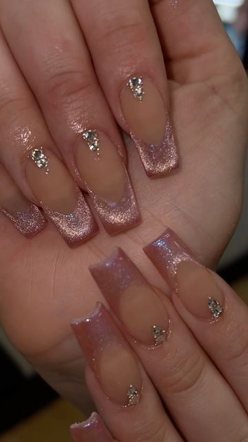 Dainty Manicure, Nails Cateye Design, White Cat Eye French Tip Nails, Cat Eye Nails With Rhinestones, Cateyes Nails French Tip, Glitter Gradation Nails, Cat Eye French Tip Nails Square, Pink Cat Eye French Tip Nails, Nude Cat Eye Nails Design