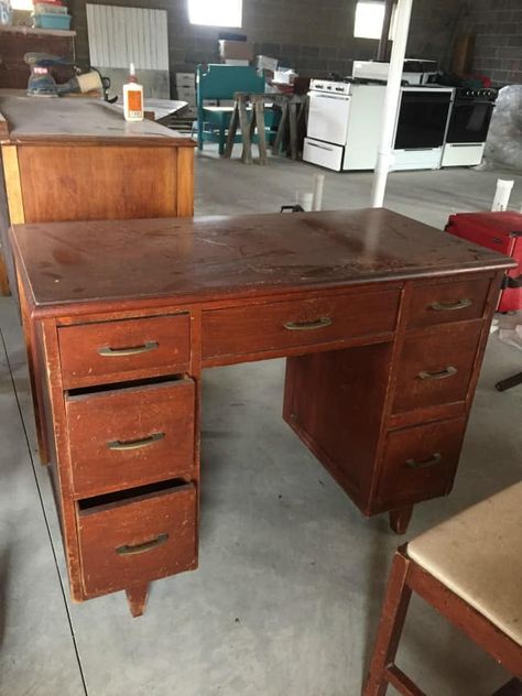 Desk Covering Ideas, Covered Desk, Wood Desk Top, Leather Top Desk, Desk Cover, Organizational Hacks, Wood For Sale, Old Desks, Decoupage Furniture