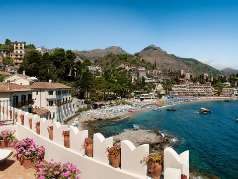 Vacation To Italy, Taormina Sicily Italy, Messina Sicily, Best Travel Insurance, Taormina Sicily, Belmond Hotels, Toscana Italy, Italy Hotels, Sorrento Italy