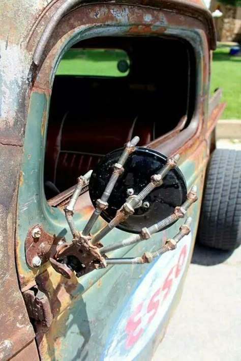 Just found our rat rod on here!                                                                                                                                                                                 More Rat Rod Build, Rat Rod Truck, Rat Rod Trucks, Rat Rod Pickup, Rat Rod Cars, Welded Furniture, Pompe A Essence, Combi Volkswagen, Rat Rods Truck