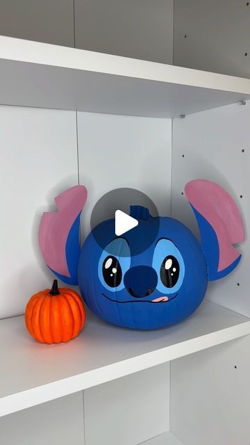 Lana Still on Instagram: "Another day another pumpkin 🎃 #pumpkinpainting #disneypumpkin #stitchpumpkin #stitchart #stitch" Monster Inc Pumpkin Ideas, Stitch Pumpkin Painting, Pumpkin Stitch, Funny Pumpkin Carvings, Stitch Pumpkin, Stitch Drawings, Creative Pumpkin Decorating, Project School, Character Pumpkins