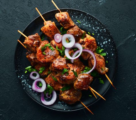 Chicken Suya, Steak Skewers, Chicken Kebab, Meat Replacement, Kebabs On The Grill, Chicken Grilled, Fillet Steak, Kebab Recipes, Nigerian Food