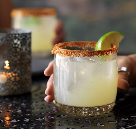 Lunazul Tequila Tamarind Margarita, Azul Tequila, Dallas Bars, Cinco De Mayo Recipes, Best Margarita, Tequila Recipe, Taco Spice, Perfect Margarita, Tequila Drinks