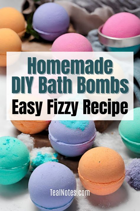 Diy Bath Bombshell Easy, Easy Bath Bomb, How To Make Bath Bombshell For Kids, Christmas Bath Boms Diy Recipes, Homemade Bath Bomb Easy, Bathbombs Homemade Recipe Natural, Homemade Christmas Bath Salts, Diy Bath Bomb Recipe, Bath Balms Diy Recipe