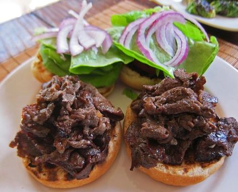 Teri Beef Sandwiches 01 Teri Beef Hawaiian Recipe, Ono Kine Recipes Hawaii Comfort Foods, Teri Burger Recipe, Onigiri Recipes, Hawaii Foods, Hawaiian Sandwiches, Ono Kine Recipes, Beef Teriyaki, Food Comfort