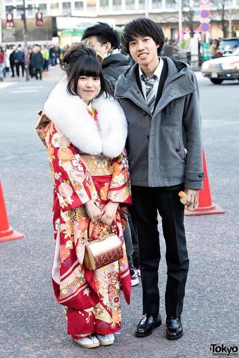 Coming Of Age Day, Furisode Kimono, Couples Fashion, Winter Kimono, Kimono Japan, Japan Kimono, Harajuku Fashion Street, Traditional Kimono, Men Wear