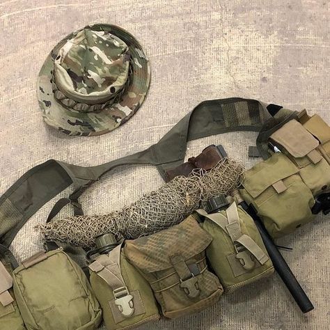 Venture Surplus on Instagram: "Netting . . . Random Fish Netting from a supplier. Not USGI from what we can tell but super good for DIY Camo Nets! . Various Sizes available. This way you can get one to cut down to size for attaching to gear, making ghille suits and more." Zombie Survival Kit, Bulletproof Clothing, Tactical Kit, Tactical Gear Loadout, Duty Gear, Tactical Equipment, Chest Rig, Webbing Belt, Super Good