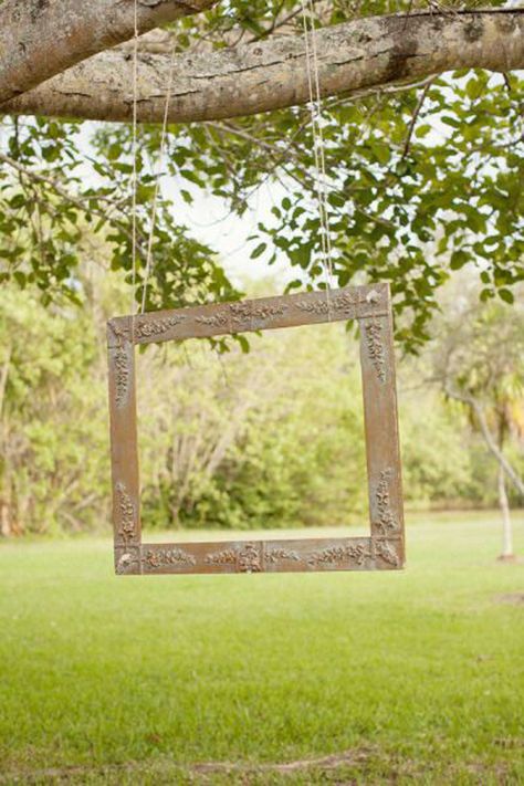 Diy Party Photo Booth, Outdoor Photo Booths, Decor Photobooth, Diy Fotokabine, Family Reunion Planning, Bridal Photo, Summer Party Decorations, Photos Booth, Garden Party Decorations