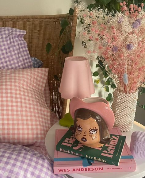 Bedside Table Aesthetic, Girl Nightstand, Ghost Video, Table Aesthetic, Lil Ghost, Pink Pfp, Art Animation, Room Desk, 3d Software