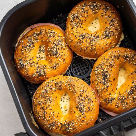 Air Fryer Bagel Breakfast Sliders - Fork To Spoon Bagel Air Fryer Recipes, Air Fryer Bagel Sandwich, Air Fryer Egg Bagels, Egg In Bagel Hole Air Fryer, What To Put On A Bagel, Bagel Sandwich Breakfast, Bagel Air Fryer, Bagel Breakfast Sliders, Air Fryer Breakfast Sandwich