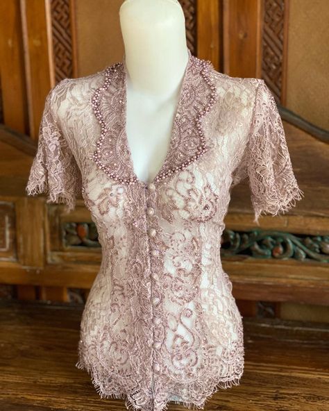 Atasan Brokat Simple, Atasan Brokat Modern, Kebaya Brokat Modern, Atasan Brukat, Atasan Brokat, Blouse Brokat, Kebaya Simple, Model Dress Kebaya, Gaun Koktail