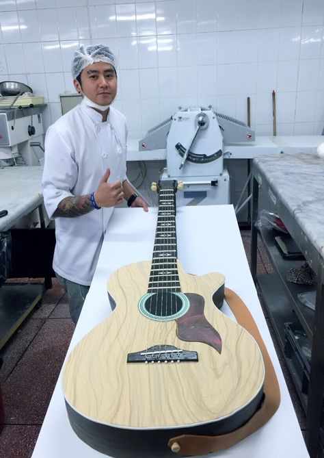 Acoustic Guitar Cake Guitar Theme Cake, Guitar Grooms Cake, Guitar Cakes For Men, Guitar Design Cake, Guitar Birthday Cakes, Acoustic Guitar Cake, Music Cakes, Guitar Cake, Grooms Cake