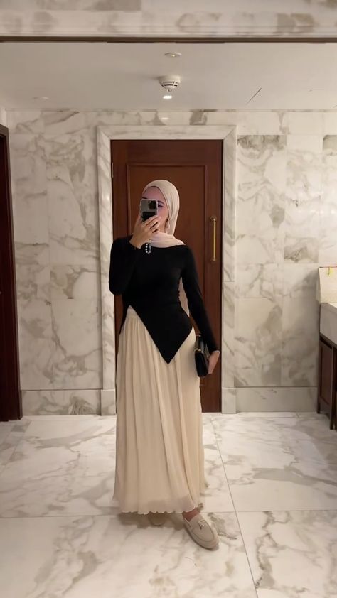 2. Fashion: #fashion, #style, #outfitinspiration, #beauty Hijabi Skirt Outfits Casual, Hijabi Fancy Outfit, Hijabi Dress Aesthetic, Hijabi Skirt Fits, Maxi Skirt Outfit Summer Modest, Hijabi Cute Outfits, Hijabi Maxi Skirt Outfit, Hijabi Long Dress, Cute Hijabi Outfits Summer