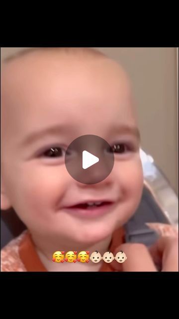 That Kinda Actor on Instagram: "Hehehehehe too cute lol #baby #funny" Funny Sibling Tiktok Videos, Kids Being Funny, Cute Kids Videos, Cute Babies Mixed, Funny Crying Baby, Funny Kid Videos, Funny Babies Videos, Baby Videos Cute, Funny Kids Videos