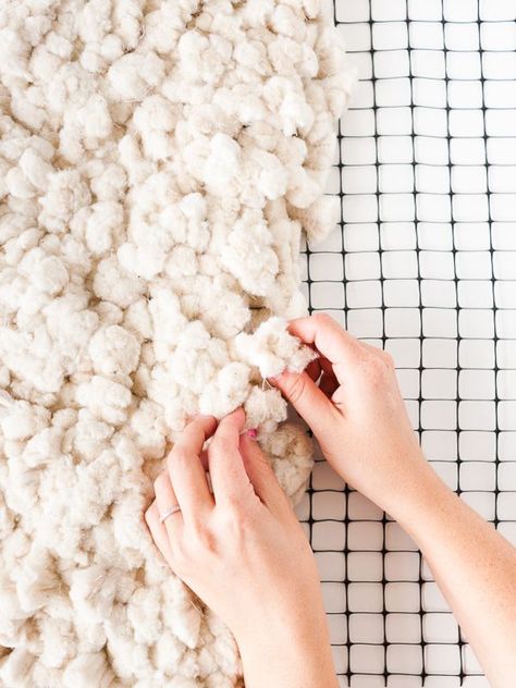 How to Make a Large-Scale Rug from Scratch Carpet Diy, Homemade Rugs, Rug Tutorial, Diy Carpet, Diy Rug, Cool Diy Projects, Rag Rug, Rug Hooking, On The Floor