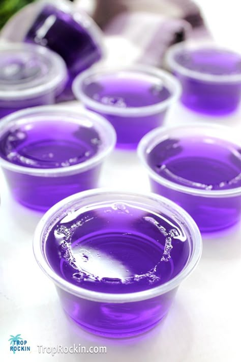 Purple Rain Jello Shots, Purple Food Items For Color Party, Purple Jell-o Shots, Purple Themed Party Food, Purple Jello Shots Recipe, Purple Cocktail Drinks, Purple Appetizers, Purple Alcoholic Drinks, Purple Food Board