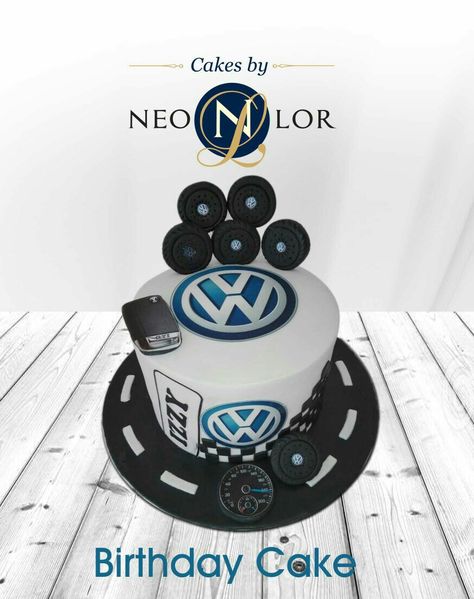 Volkswagen Cake, Boys 16th Birthday Cake, Car Cakes For Men, Golf Cake Toppers, Golf Birthday Cakes, Cars Birthday Cake, Golf Cake, 16 Birthday Cake, Birthday Gifts For Boyfriend Diy