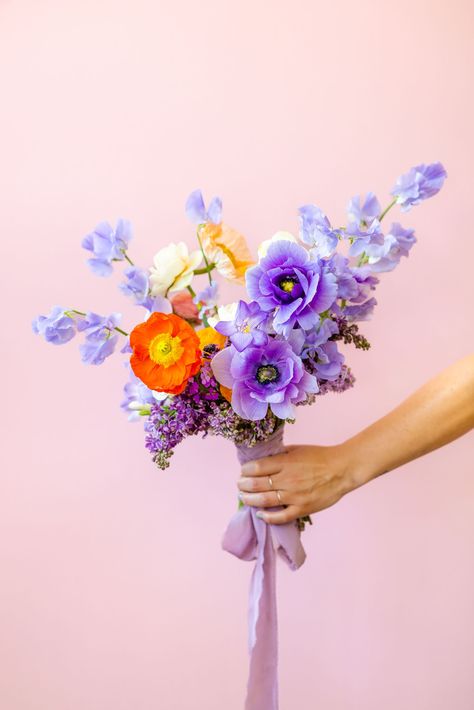 bold + colorful bridal bouquet with a 1970's inspired color palette of purples and oranges Purple And Orange Wedding, Wedding Bouquet Purple, Unique Wedding Bouquet, Bouquet Purple, Lavender Bridesmaid, Lavender Bridesmaid Dresses, Anthropologie Wedding, Bay Area Wedding, Creative Wedding Photography