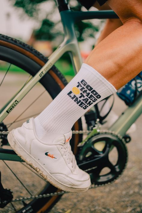 Off the bike socks:  Good Times Tan Lines 🌞  https://coiscycling.com/collections/socks/products/good-times-tan-lines-retro-crew-socks  #socksofinstagram #socksoftheday #sockgame #tanlines #cyclinglife #goodtimestanlines #coiscycling #cyclingbrand #flanders #roadcycling #gravel Socks Photoshoot, Socks Photography, Bike Socks, Socks Aesthetic, Cycling Photography, Cycling Socks, Cycling Cap, Sock Game, Outdoor Photoshoot