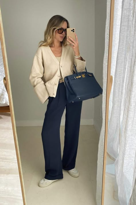 Polished But Casual Work Outfits With Sneakers To Feel Confident In Corporate Girly, Business Professional Outfits, Office Fits, Casual Outfits For Work, Business Outfits Women, Office Outfits Women, Corporate Outfits, Business Casual Outfits For Work, Work Fits