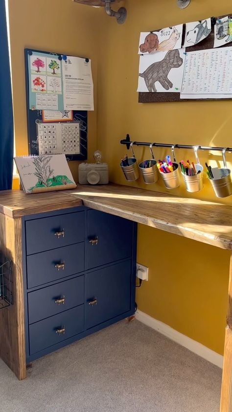 @do.it.yourself.mum shared her clever IKEA hack, using a KALLAX unit and a scaffolding board to create a unique desk for her son. What do… | Instagram Scaffold Board Desk, Ikea Kallax Desk Hack, Ikea Kallax Desk, Kallax Desk, Kallax Unit, Desk Hacks, Desk Bedroom, Unique Desk, Scaffold Boards