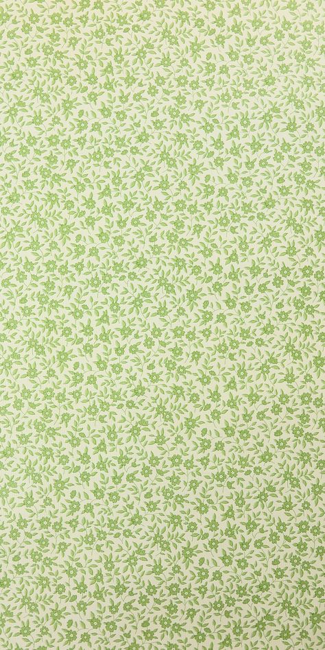 Original 70s wallpaper with fresh green on white The fine textured paper wallpaper is not glossy and of good quality. This wallpaper is made of paper. Our wallpapers are all originals from the 1970s, some even older. No reprints, all real old! The wallpapers are all about 53.5cm wide. The wallpapers are sold per meter. If you put several meters in the shopping cart, you will receive the wallpaper in this length in one piece. A piece can be a maximum of 10 meters long. If you order 10 or more met Scrapbook Wallpaper Backgrounds, 70s Patterns Wallpaper, Patchwork Wallpaper, Green Vintage Wallpaper, Green Floral Background, Green Pattern Wallpaper, Light Green Wallpaper Aesthetic, Vintage Floral Wallpaper, Green Wallpaper Aesthetic