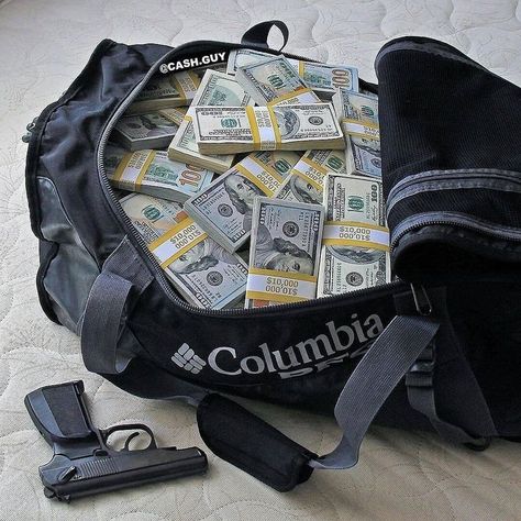 #MillionDollarsInCash #MillionDollarsInCashWeight #MillionDollarsInCashSize #MillionDollarsInCashStolen #MillionDollarsInCashImage #MillionDollarsInCashApp #MillionDollarsInCashConnorPrice #MillionDollarsInCashSong #MillionDollarsInCashJoeRogan Dark Academia Outfit Aesthetic, Dollar Bag, Money Vision Board, Bag Logo, Bank Robbery, Money Stacks, Dollar Sign, Money Goals, Money And Happiness